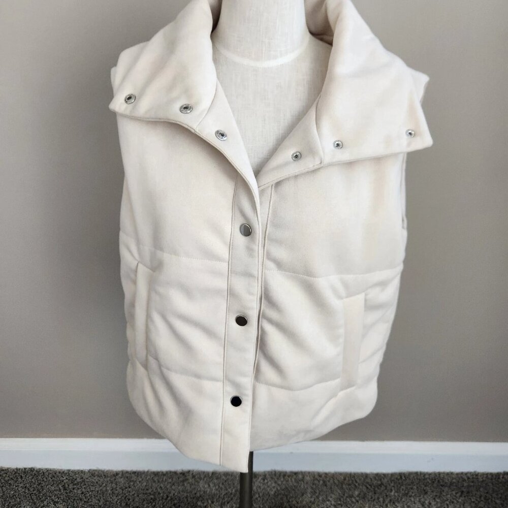 NWT Jules Kae Womens Jacket Vest XS Off White Vegan Faux suede snap
